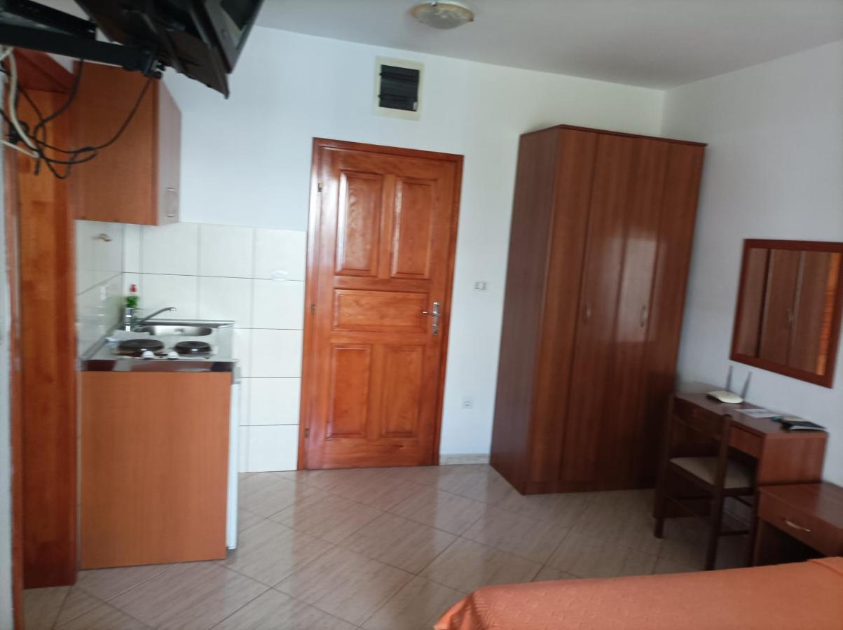 Apartmani Bastrica ブドヴァ エクステリア 写真